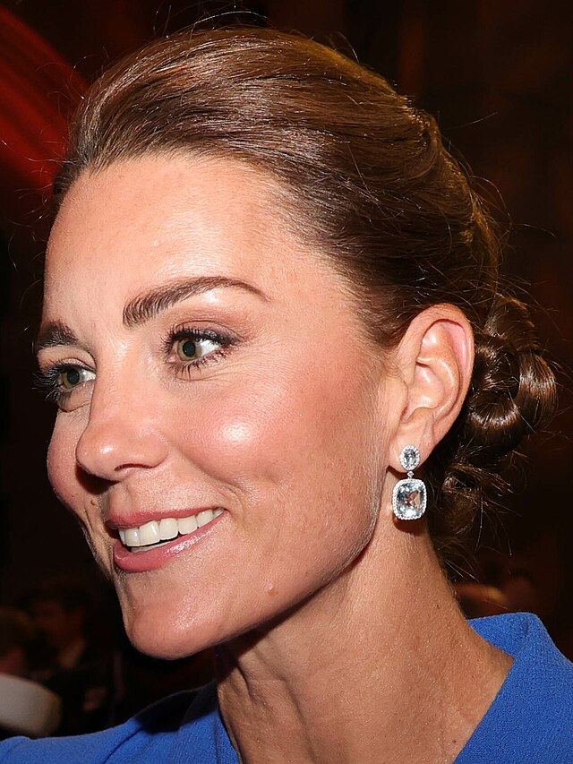 'Catherine "Kate" Middleton, prinsessan av Wales, biografi'