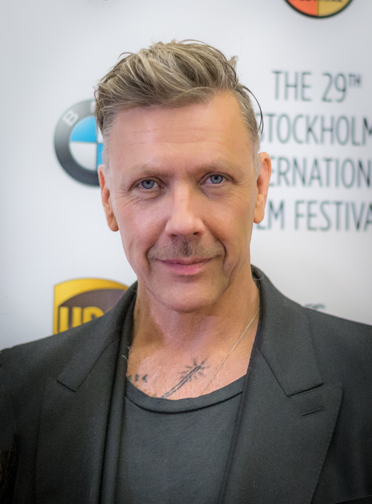 Mikael Persbrandt biografi