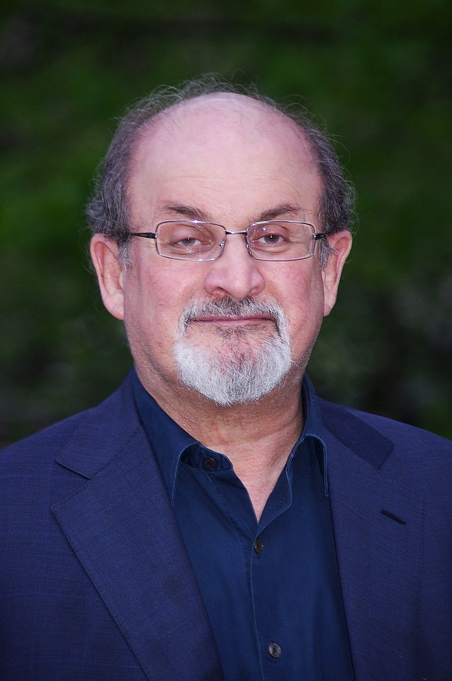Sammanfattning av Midnattsbarnen av Salman Rushdie